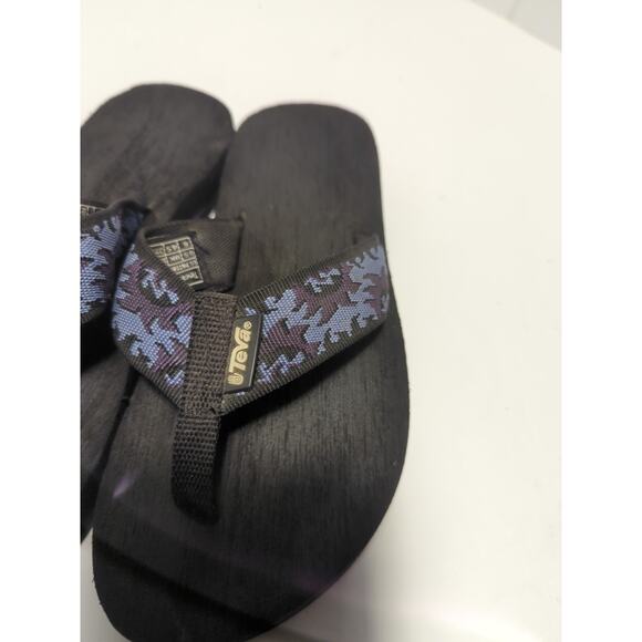Teva Thong Flip Flop Sandals Black Purple/Blue Women's Size 6 - Picture 2 of 8